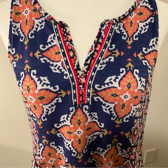 Akemi + Kin Anthropologie Galapa Print Asymmetrical Sleeveless Blouse - Picture 6 of 11